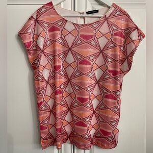 Cable & Gauge Women’s Sz Medium Cap Sleeve Pink/Peach Geometric Top with Sequins